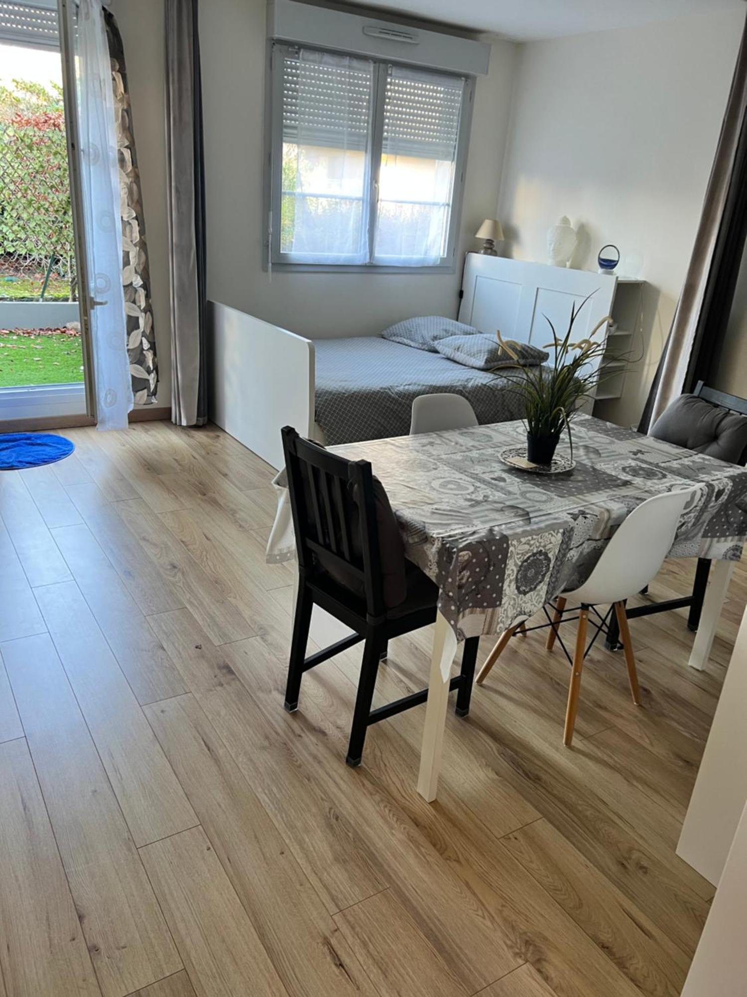 Appartement Disneyland Paris Val D'Europe La Vallee Village Parking 500M Gare Val D'Europe 蒙泰夫兰 外观 照片